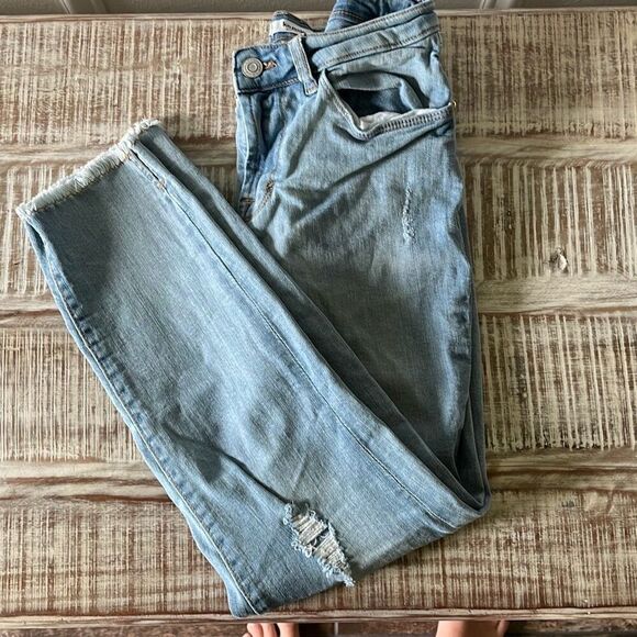 Kensie Jeans Distressed Girls Jeans size 4 - Picture 1 of 8